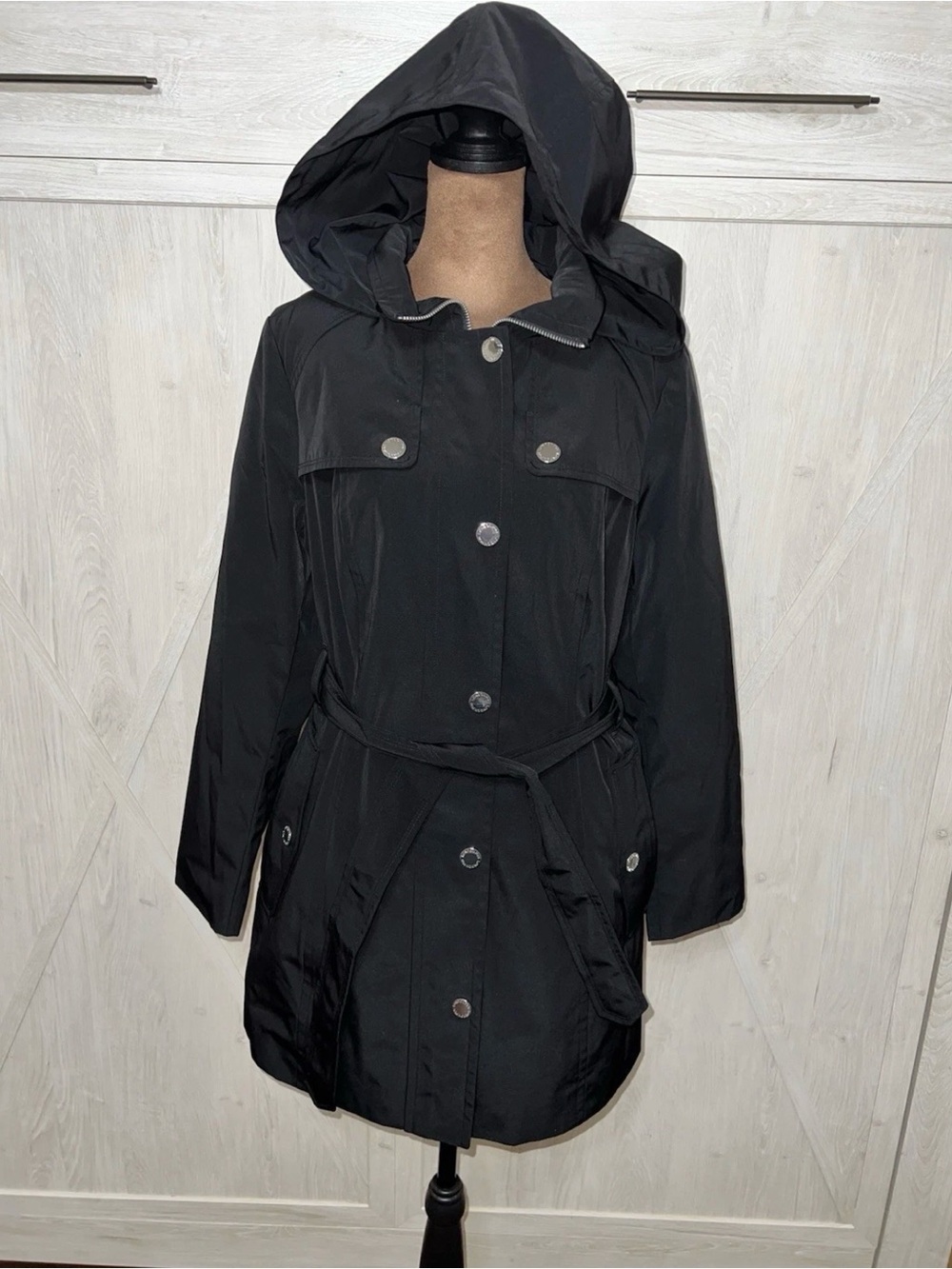 NWOT London Fog Black Hooded Belted Trench Coat Jacket Small Quilted Lined